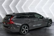 Volvo V60 B4 B Ultra Dark
