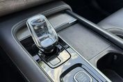 Volvo XC90 T8 AWD Plug-In Hybrid Ultra Dark 7os