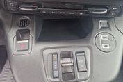 Fiat Doblo Cargo/Van Zabudowa Brygadowa AT8