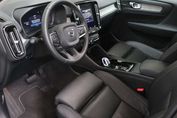 Volvo XC40 B4 Plus Dark
