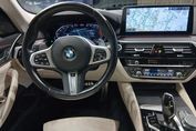 BMW Seria 5 530d xDrive Luxury Line