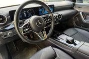 Mercedes CLA 200