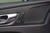 Volvo XC60 T6 Plug-In Hybrid AWD Ultra Dark