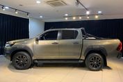 Toyota HiLux Double Cab Invincible