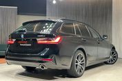 BMW Seria 3 Touring 320d xDrive Sport Line