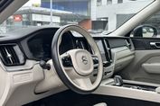 Volvo XC60 T8 Plug-In Hybrid AWD Plus Bright aut
