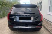Volvo XC90 B5 AWD Ultra Dark