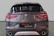 Alfa Romeo Stelvio Turbo Executive Q4
