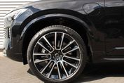 Volvo XC90 T8 AWD Plug-In Hybrid Ultra Dark 7os