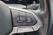 Volkswagen Golf eTSI EVO Life DSG