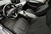 BMW Seria 5 Touring 520d xDrive