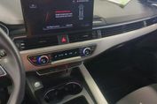 Audi A4 35 TFSI mHEV S Line S tronic