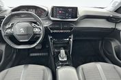 Peugeot 2008 Allure 1.2 PureTech EAT8