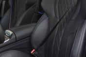 BMW X5 M60i