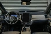 Volvo XC90 T8 AWD Plug-In Hybrid Ultra Dark