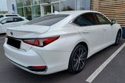 Lexus ES 300h Business Edition 2.5 E-CVT