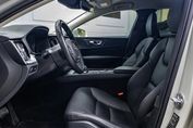 Volvo V60 B4