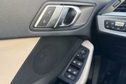 BMW Seria 2 218i Advantage