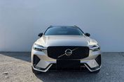 Volvo XC60 B5 AWD Plus Dark