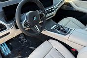 BMW X7 M60i xDrive