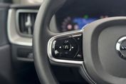 Volvo XC60 B4 B Plus Dark aut