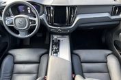 Volvo XC60 B5 B AWD Plus Dark