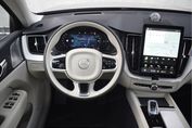 Volvo XC60 T6 Plug-In Hybrid AWD Ultra Dark