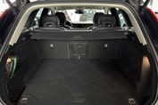 Volvo XC60 B5 B AWD Plus Dark aut