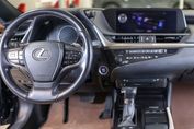Lexus ES 300h Business Edition
