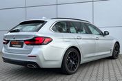 BMW Seria 5 Touring 520d xDrive