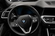 BMW Seria 3 330e xDrive Sport Line aut