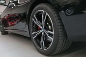 BMW Seria 3 Touring 330i xDrive M Sport