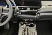 Lexus UX 300h F Sport Design 2.0 Hybrid Dynamic Force
