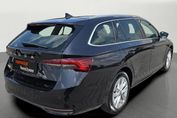 Skoda Octavia mHEV Selection DSG