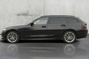 BMW Seria 3 320D Xdrive Mhev