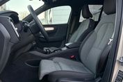 Volvo XC40 B3 Plus Dark aut