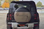 Land Rover Defender 110 D250 S