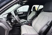 Volvo XC40 B3 Plus Dark
