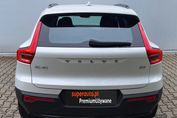 Volvo XC40 B3 Plus Dark