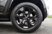 Land Rover Defender 90 D250 X-Dynamic SE