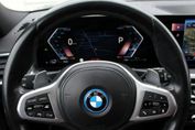BMW Seria 3 330e sport-aut