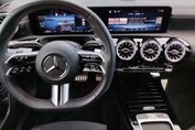 Mercedes CLA 200 AMG Line
