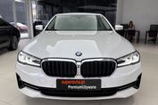 BMW Seria 5 520i mHEV aut