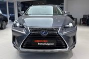 Lexus NX 300h Business Edition AWD