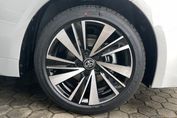 Toyota Corolla Style 2.0 Hybrid Dynamic Force