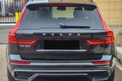 Volvo XC60 T6 Plug-In Hybrid AWD Ultra Dark