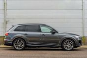 Audi Q7 55 TFSI e quattro S Line