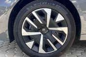 Peugeot 208 Business 1.2 mHEV e-DCS6