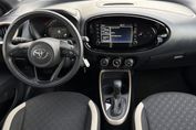 Toyota Aygo X 1.0 VVT-i Style