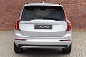 Volvo XC90 B5 AWD Ultra Dark